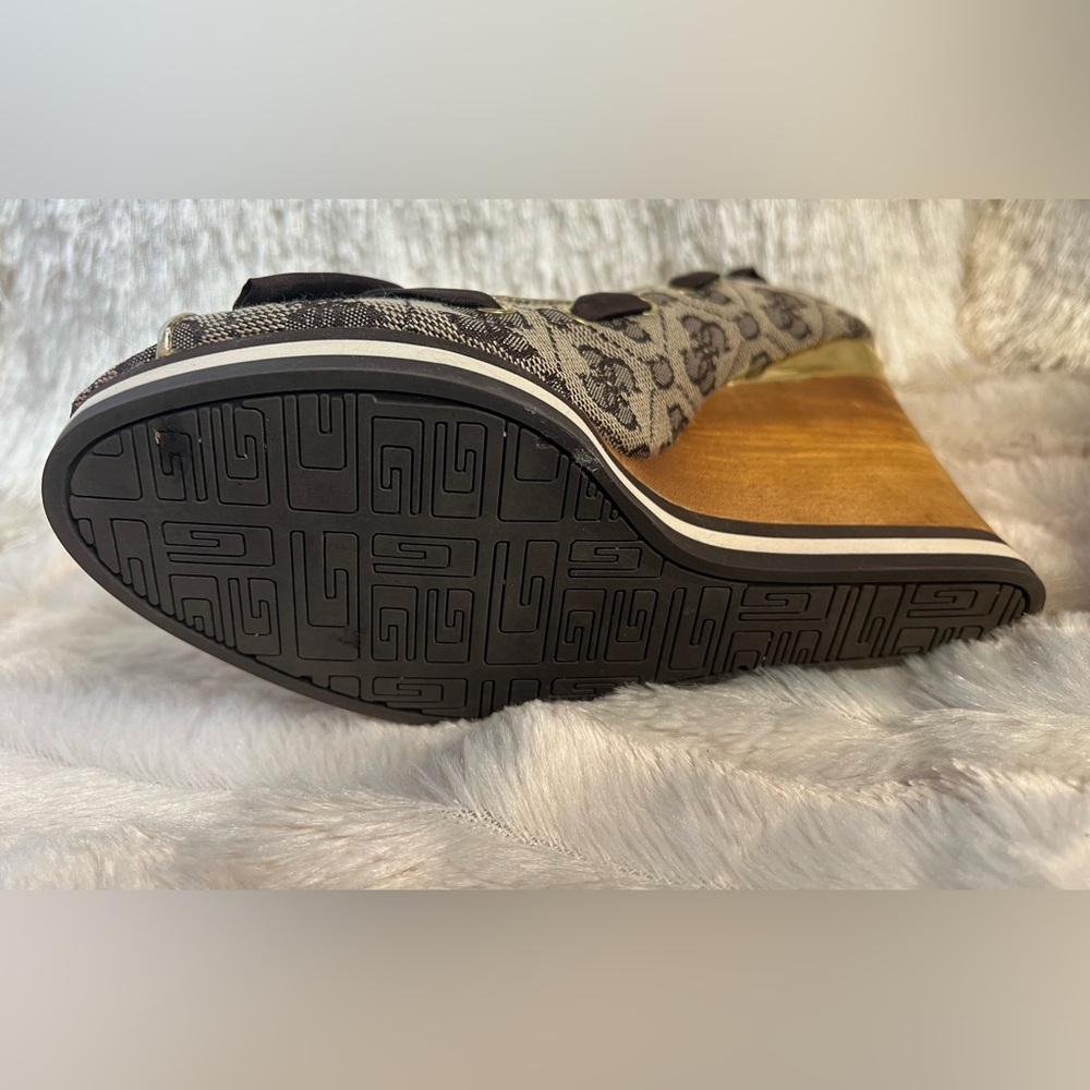 Guess Women's Wedges with Gold and Brown Accents - Picture 8 of 16